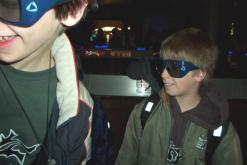 Jan und Lukas mit 3D-Brillen