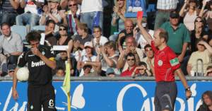 Frank Baumann fliegt in der 109. Minute