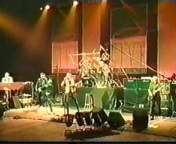 Jethro Tull: For A 1000 Mothers (Stand up)  live 28th November 2000 in Sao Paulo, Brazil