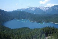 Eibsee von der Zugspitze aus